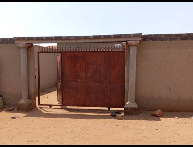 0 BEDROOM HOUSE FOR SALE IN ROODEKOP